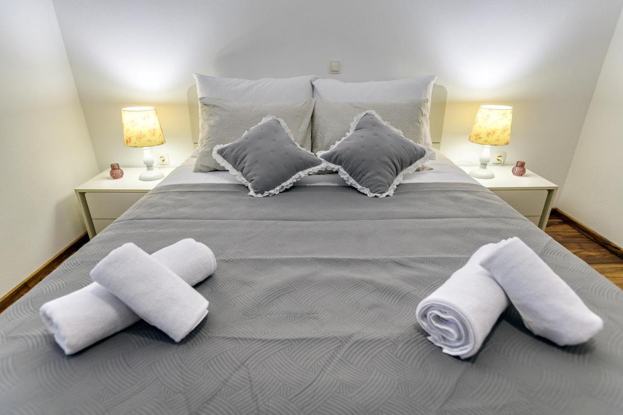 Holiday Apartment -ซาดาร์ ภายนอก รูปภาพ